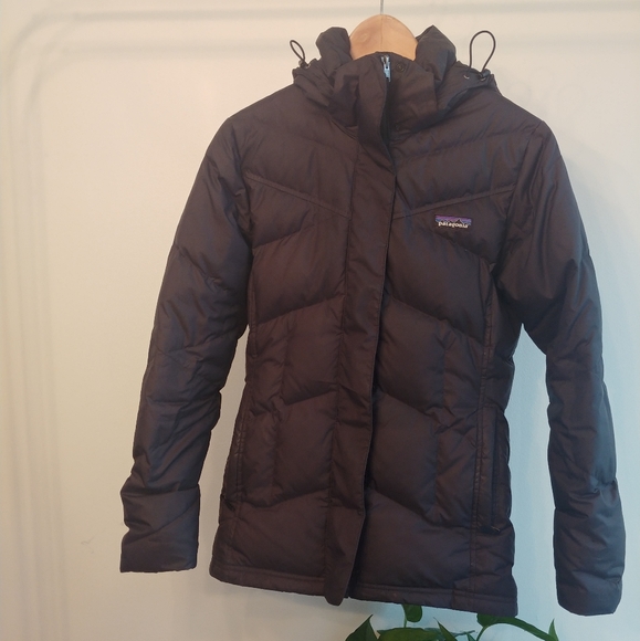 Patagonia Jackets & Blazers - Patagonia Down with it parka XS (short)